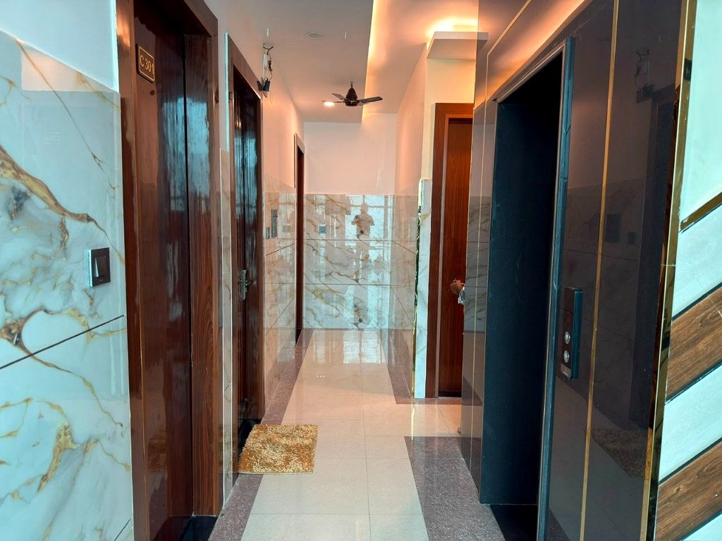 Guest Room Corridor